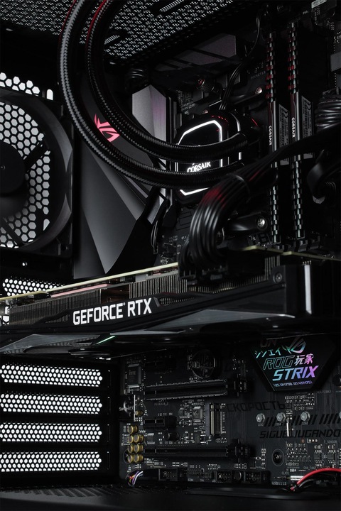 Produktbild Mifcom Savage Ryzen RTX2080 (AMD Ryzen 7 2700X, 16 GB, 500 GB, GeForce RTX 2080)