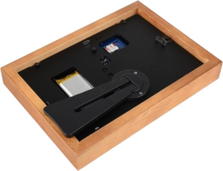 Actual product image WaveShare PhotoPainter (800 x 480 pixels)