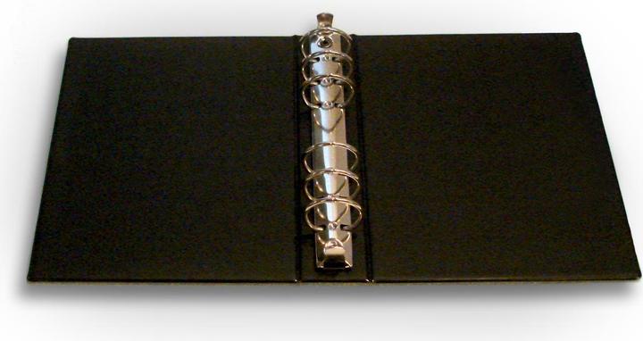 Actual product image Ultra Pro Ring binder