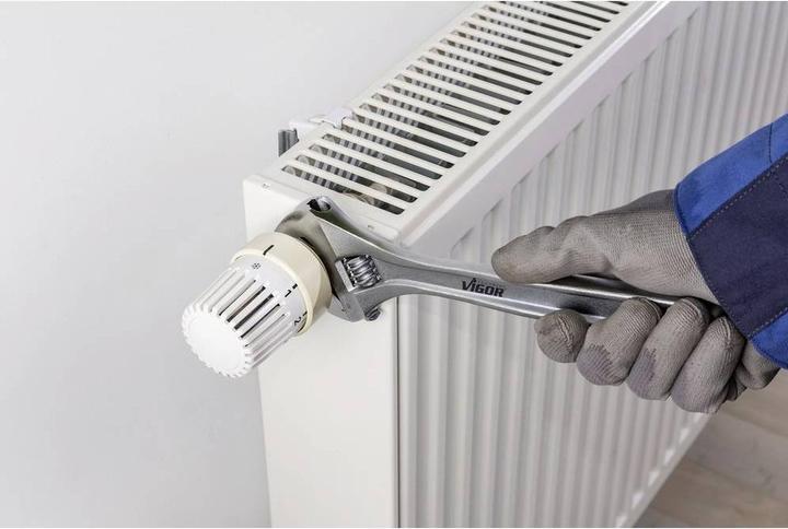 Actual product image Vigor ROLLING FORK WRENCH 0 - 33MM (33 mm)