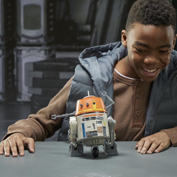 Image du produit Hasbro Star Wars : Ahsoka figurine électronique Animatronic Chatter Back Chopper 19 cm