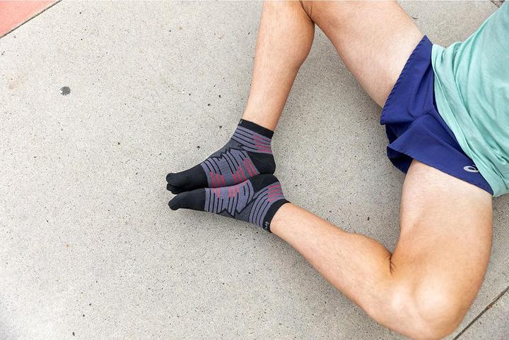 Actual product image Injinji Ultra Run Mini Crew Socks (44.5 - 47)