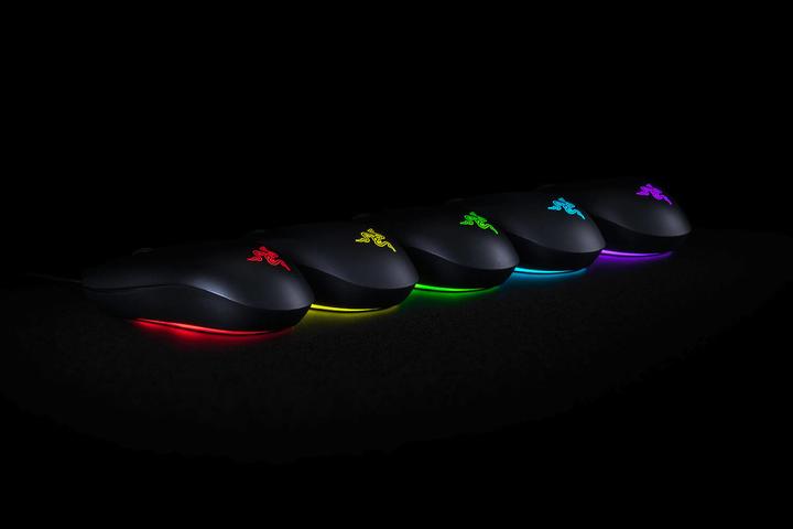 Produktbild Razer Abyssus Essential (Kabelgebunden)
