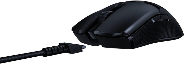 Actual product image Razer Viper Ultimate with Dockingstation (Wireless)