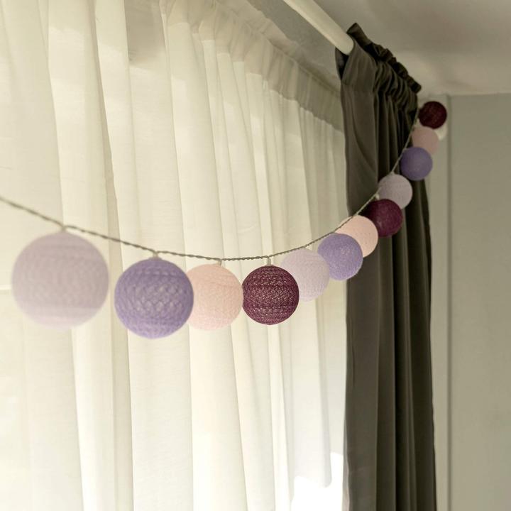 Produktbild Trenddeko Cotton Ball Lights LED-Lichterkette lila violett 20-teilig (3 m)