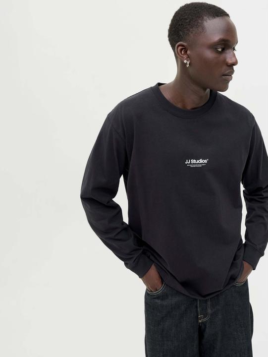 Produktbild Jack & Jones Jjesoho Tee Ls Crew Neck Noos (M)