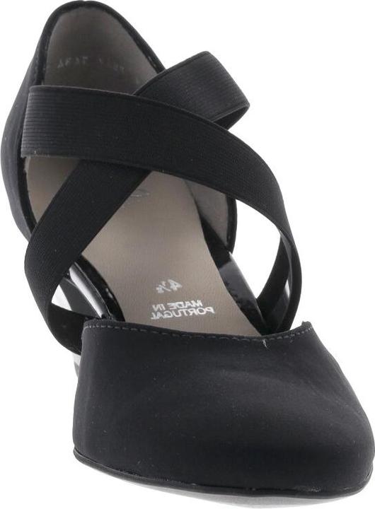 Actual product image Ara Pumps (40)