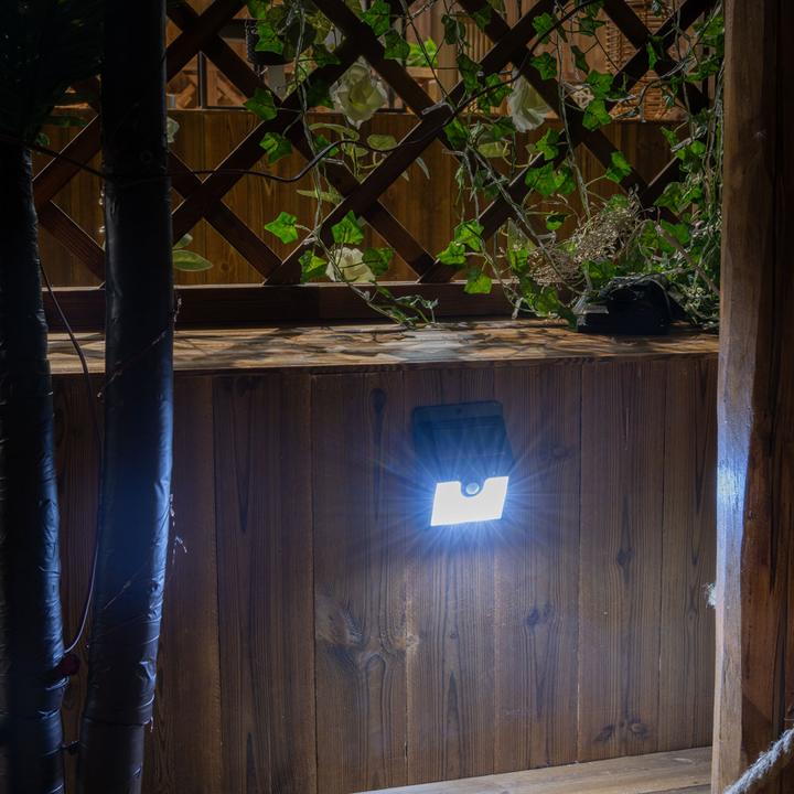 Produktbild Casativo 2er-Set LED-Solar-Wandstrahler (50 lm, IP44)