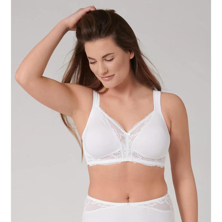 Image du produit Triumph Modern Lace + Cotton N Soutien-gorge sans armatures (Une unité par pack, 110 B)