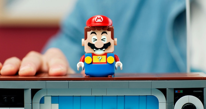 Actual product image LEGO Nintendo Entertainment System (71374, LEGO Rare Sets)