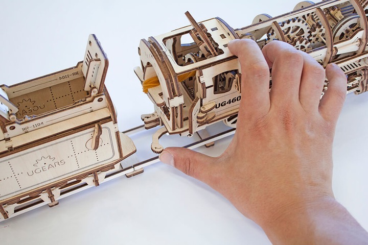 Immagine prodotto Ugears Locomotiva a vapore con tender