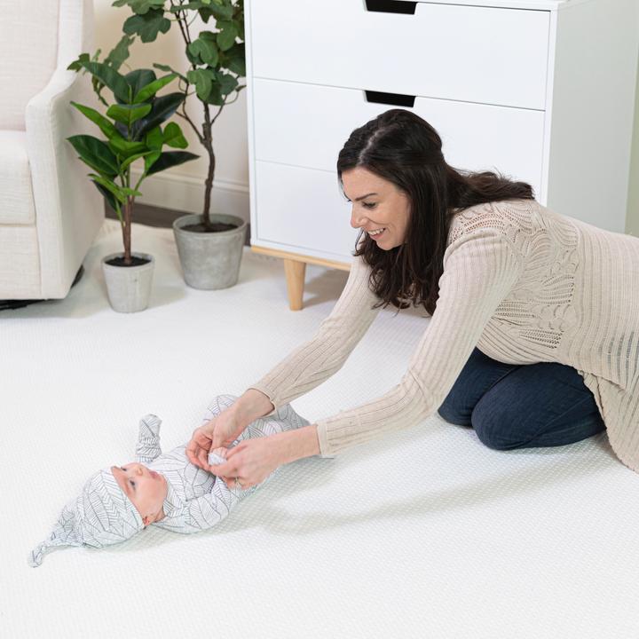 Actual product image aden + anais Kleid und Mütze
