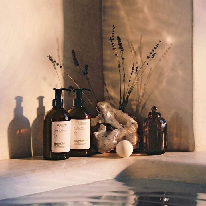 Produktbild L'Occitane 5 Ess. Oils Gentle & Balance Conditioner (250 ml)