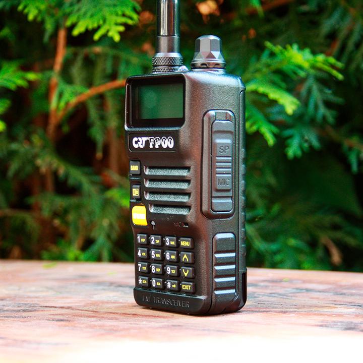 Image du produit CRT Alpha Radio portable VHF/UHF CRT FP00 bi-bande 136-174 et 400-440 MHz couleur noire, VOX, 128 canaux, Sc