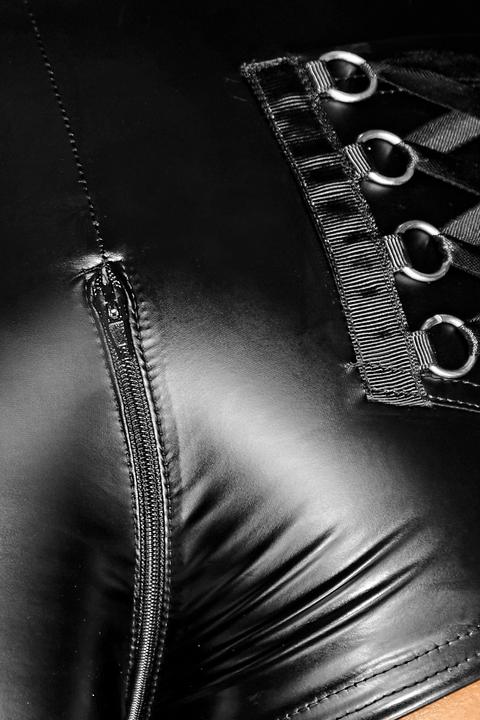 Produktbild Noir Handmade Selfish Wetlook Shorts ouvert (M)