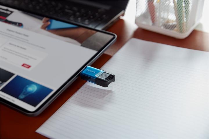 Produktbild Kingston DataTraveler 80 M (64 GB, USB-C)