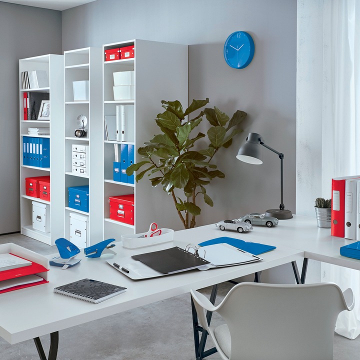 Produktbild Leitz Locher + Hefter WOW metallic rot