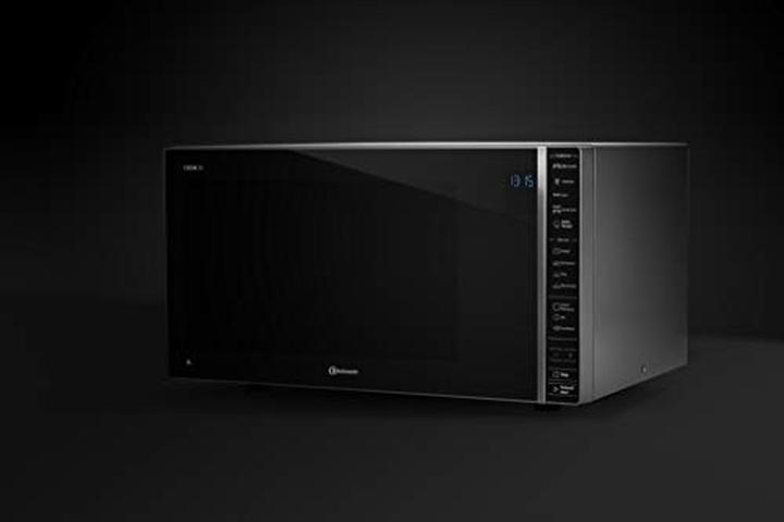 Actual product image Bauknecht MW 304 M, Noble Black (30 l)