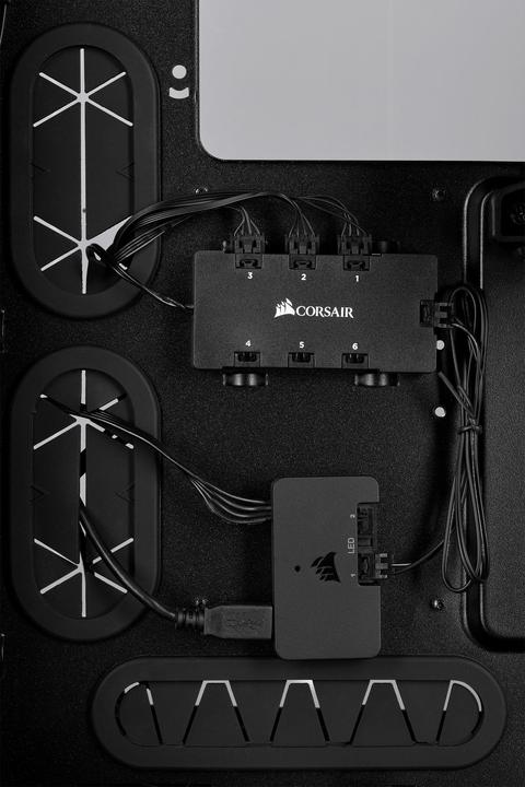 Actual product image Corsair 680X RGB (mATX, Mini-ITX, ATX, E-ATX)