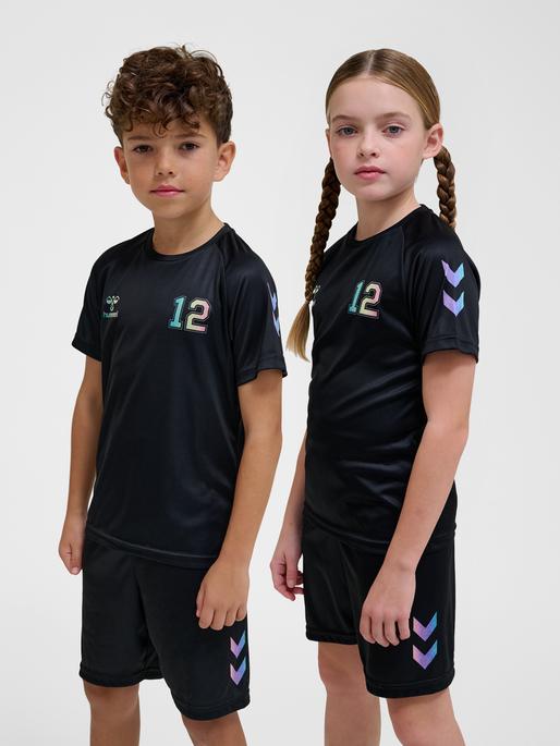 Actual product image hummel hmlSHIMMER T-SHIRT S/S (140)