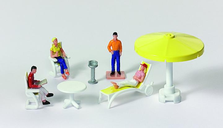 Produktbild Siku PKW mit Wohnwagen