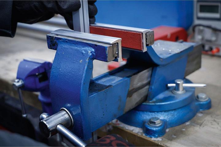 Image du produit BGS Mors de protection pour étau aluminium largeur 125 mm 2 pièces