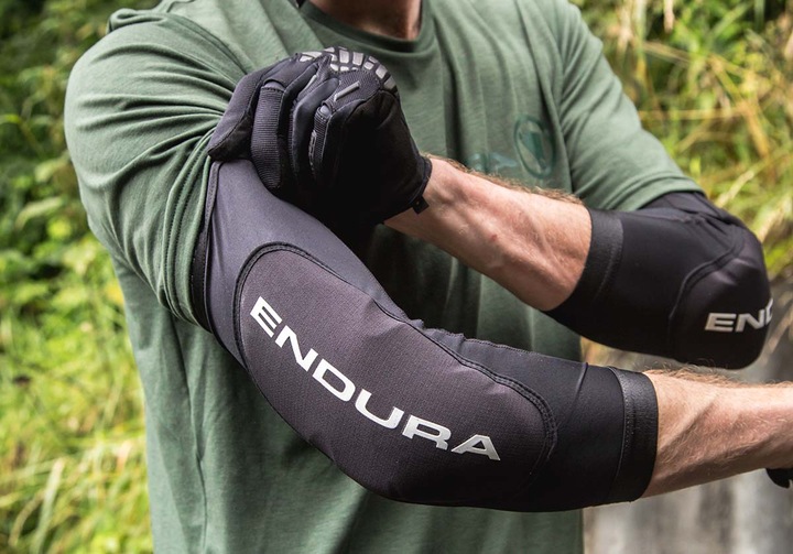 Actual product image Endura SingleTrack Lite II (M, Elbow protectors, Unique specimen)