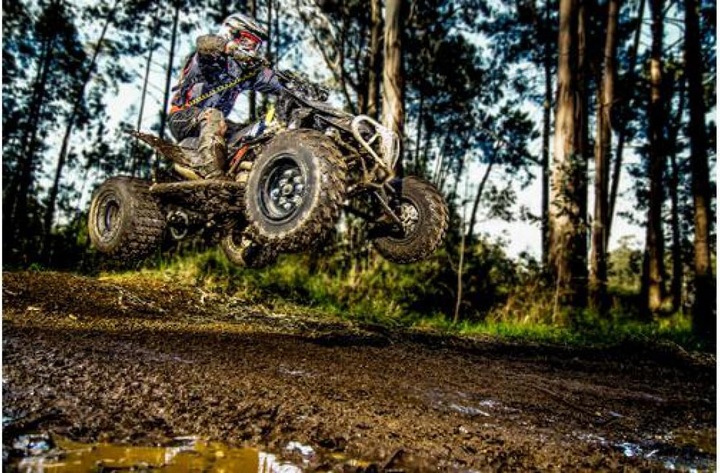 Produktbild Quad auf Motocross Strecke (1 Pers.)