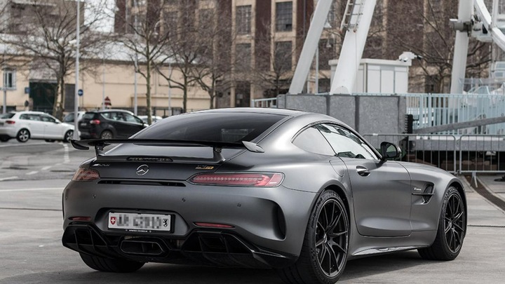 Produktbild 12h Mercedes AMG GT R mieten