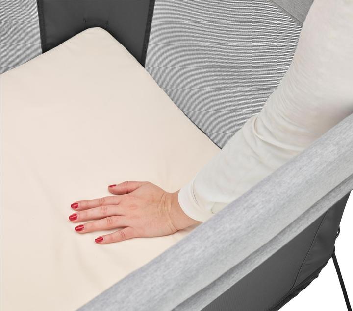 Produktbild Maxi-Cosi Iris Essential Graphite