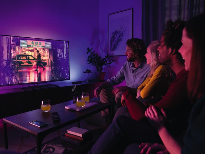 Actual product image Philips Hue Play base (530 lm)