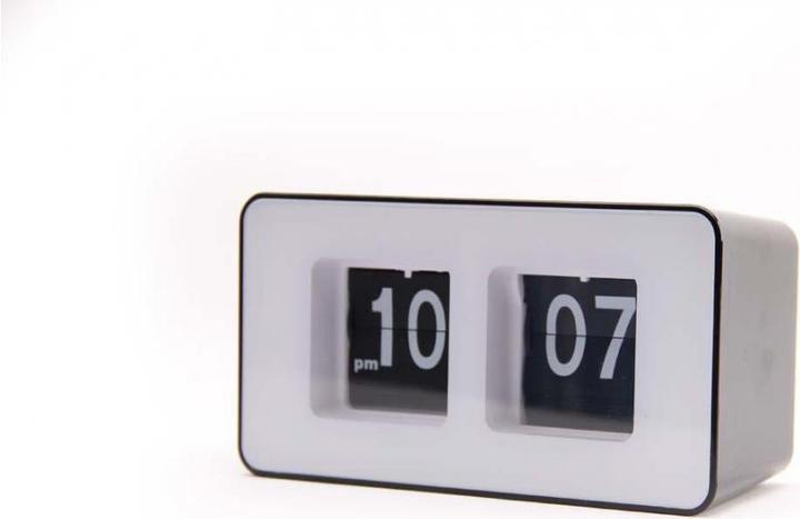 Produktbild TOP Retro Uhr Flip