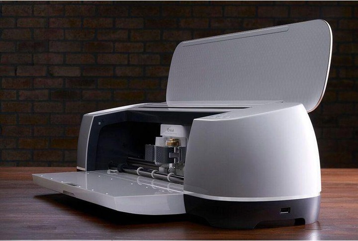 Actual product image Cricut Maker Champagne