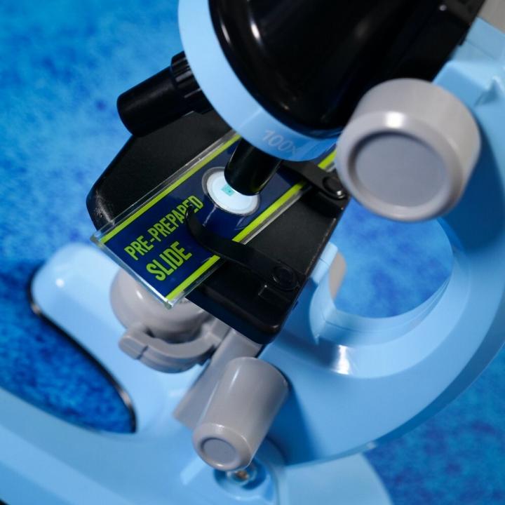 Actual product image No Name I'm a Genius - Microscope