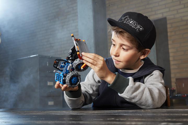 Actual product image LEGO Compactor (42071, LEGO Technic)