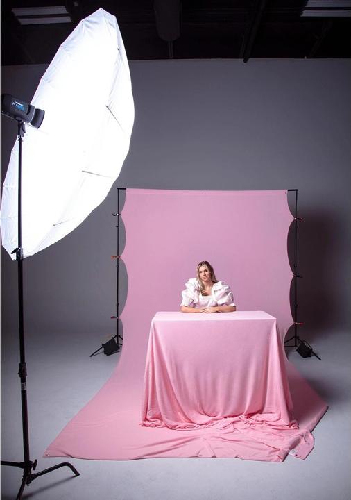 Produktbild Westcott Wrinkle Resistant Backdrop Blush Pink (9' x 10') (270 cm, 300 cm)