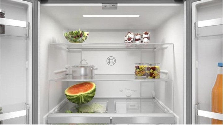 Actual product image Bosch Hausgeräte Series 4, multi-door fridge-freezer, glass front, 189.5 x 85.5 cm, black, KMC85LBEA (547 l)