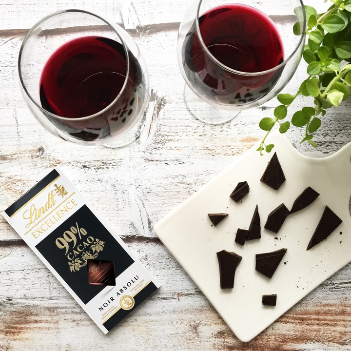 Produktbild Lindt Excellence Dunkel 99% Cacao Tafelschokolade (50 g)