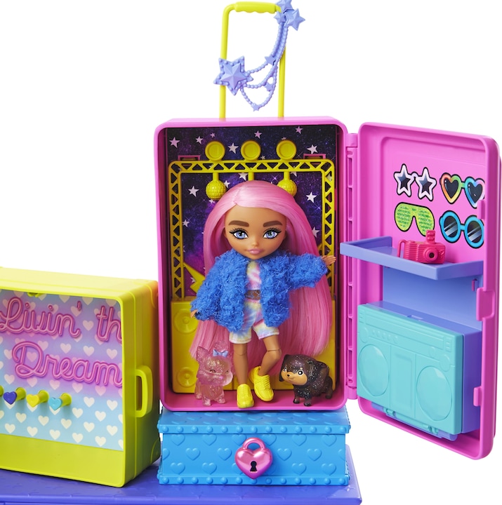 Produktbild Barbie Extra Minis Set inkl. Puppe (pinke Haare) & Haustiere