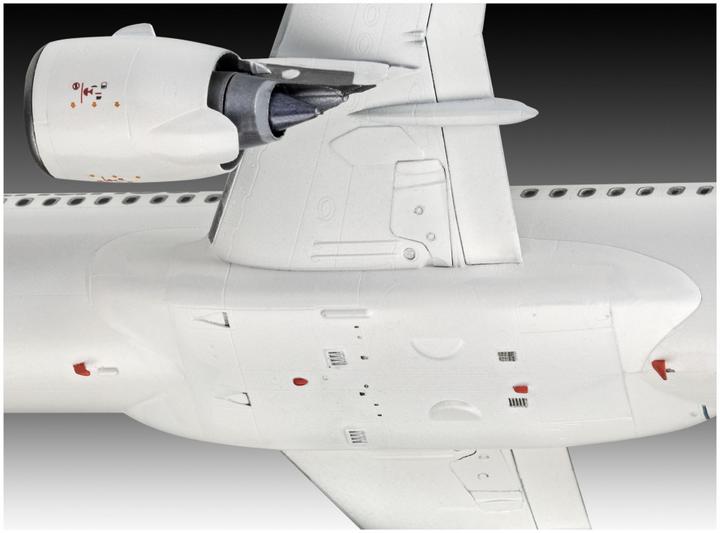 Actual product image Revell Airbus A320 Neo
