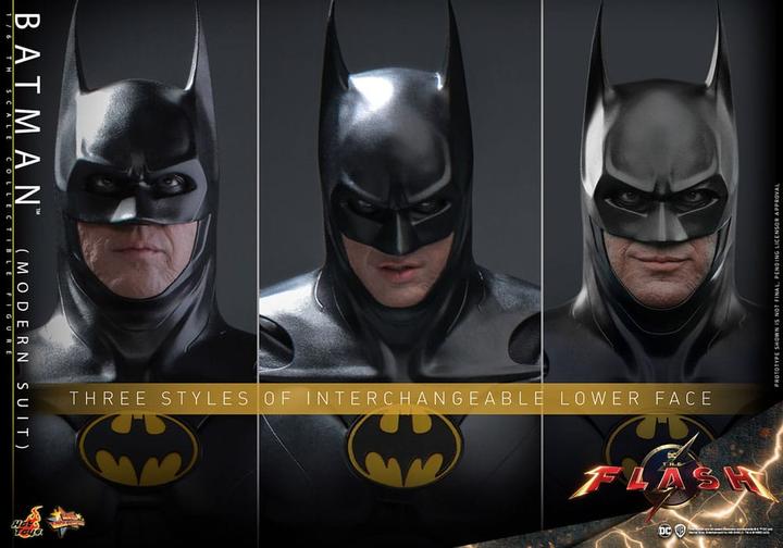 Actual product image Hot Toys The Flash figurine Movie Masterpiece 1/6 Batman (Modern Suit) 30 cm