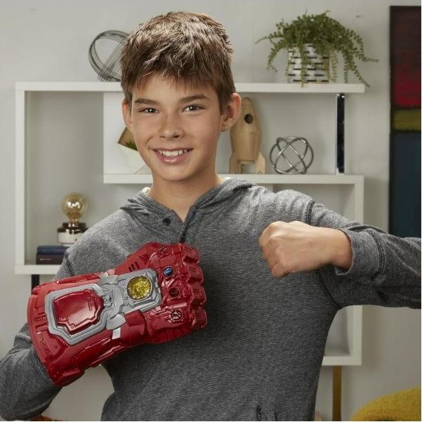 Actual product image Hasbro Avn Red Electronic Gauntlet