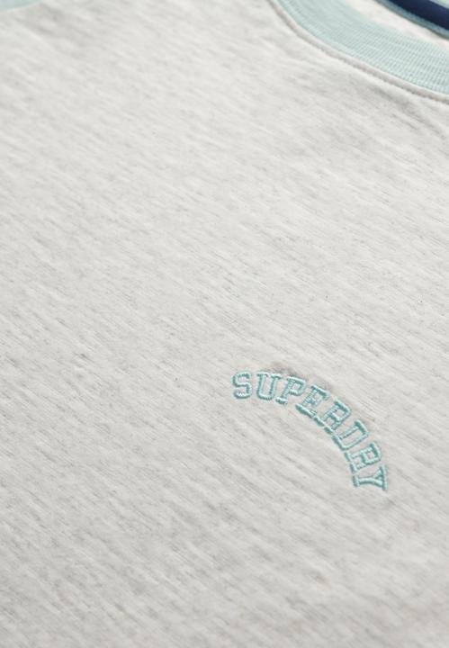 Actual product image Superdry Organic Cotton Essential Logo Raglan T-Shirt (10XL)