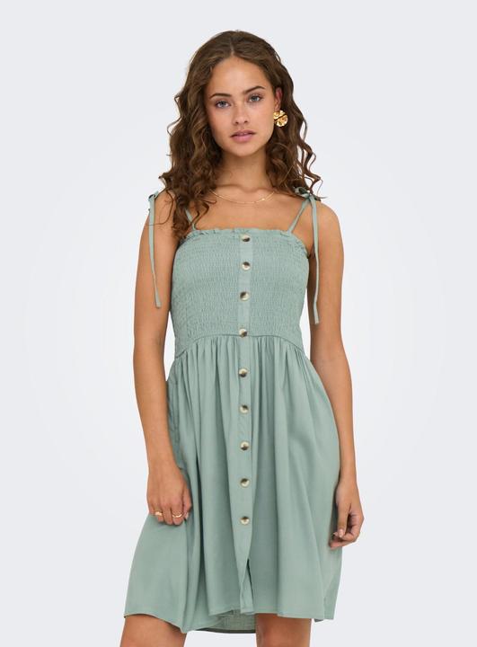 Produktbild Only Normal geschnitten Trapezausschnitt Kurzes Kleid Kleid (M)