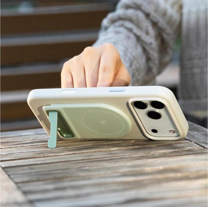 Actual product image Pgytech MagCam 2 Phone Grip (Misty Gray)