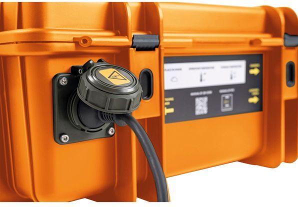Image du produit B&W International B&W Mobile Power Pro1500 500W incl. cable orange (500 W, 1500 Wh)