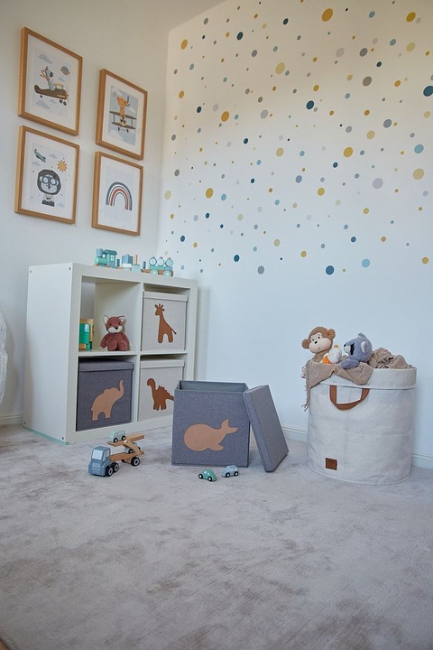 Actual product image Love it Store it PREMIUM toy box with motif