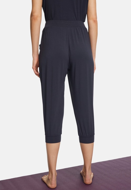 Produktbild Curare Yogahose Capri Relaxed (M)