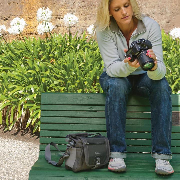 Actual product image Lowepro Nova Sport 7L AW Slate Grey (Camera shoulder bag)