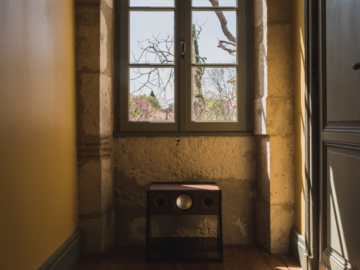 Actual product image La Boite concept Cube (Electrical connection)
